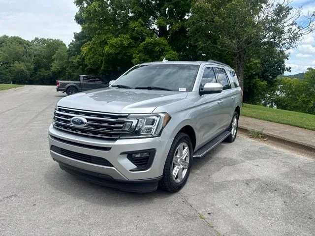 Used 2019 Silver Ford XLT image 3