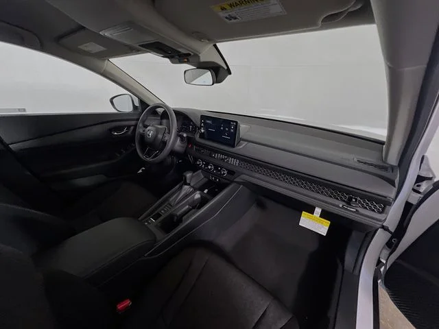 New 2026 Platinum White Pearl Honda LX image 26