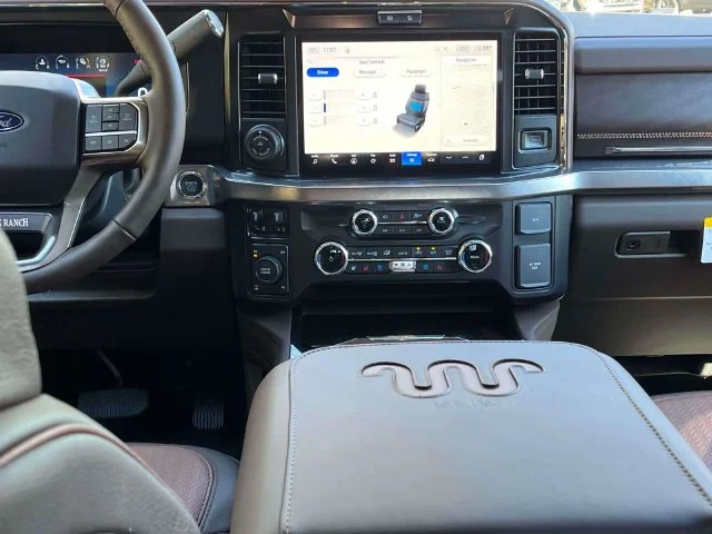 New 2027 Star White Metallic Tri-Coat Ford F-350® King Ranch® image 14