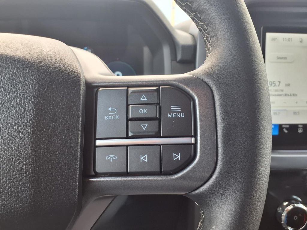 New 2026 Agate Black Metallic Ford XLT image 15