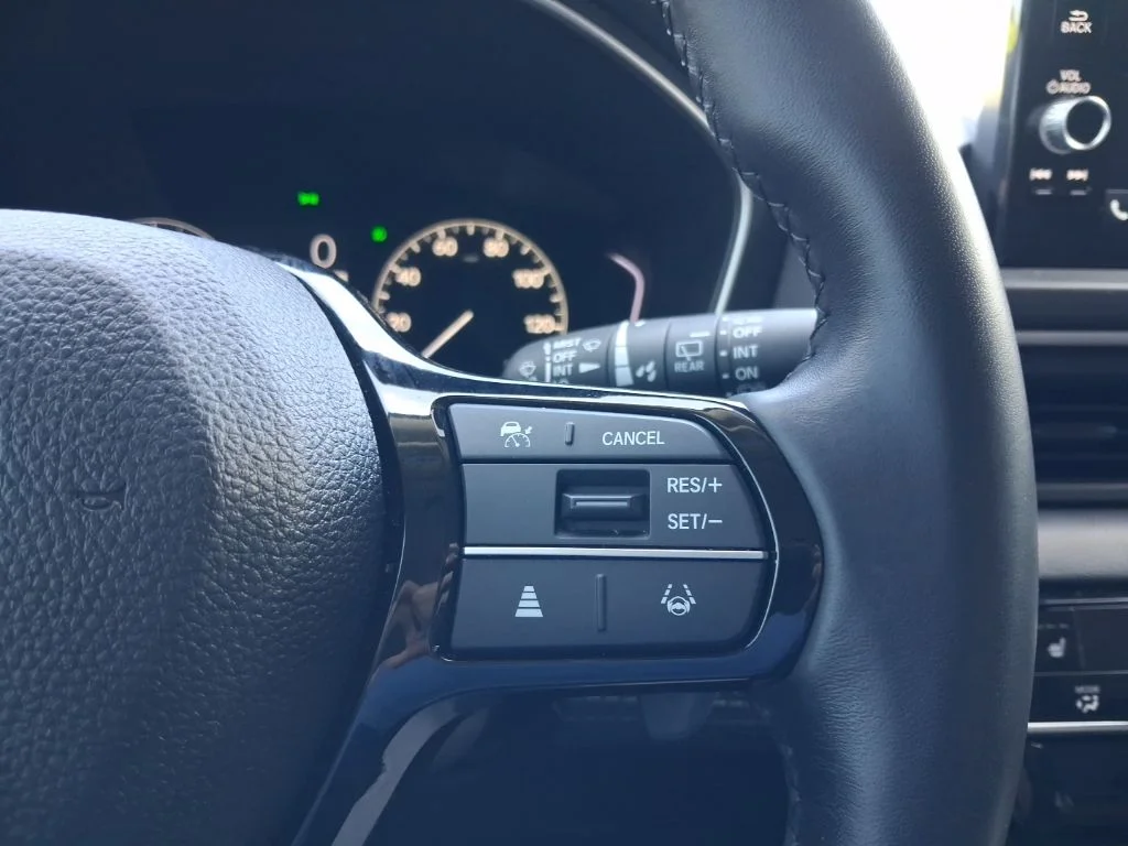 Used 2025  Honda EX-L image 29