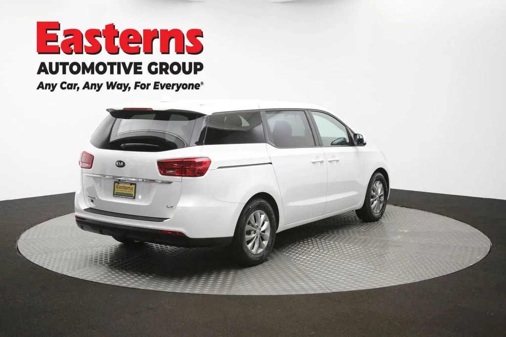 Used 2020 White Kia LX image 40