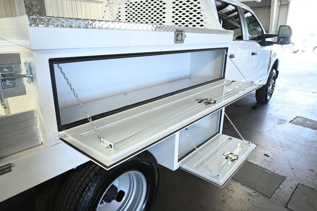 New 2026 Oxford White Ford XL image 29