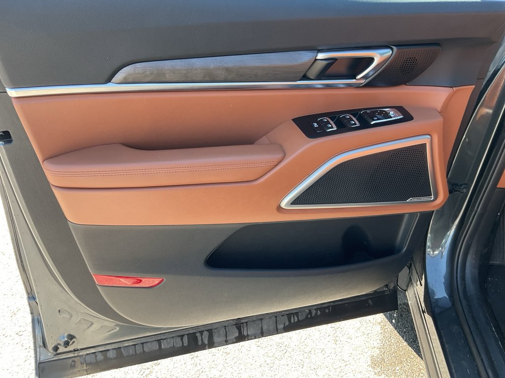 Used 2023 Gravity Gray Kia EX X-Line image 18