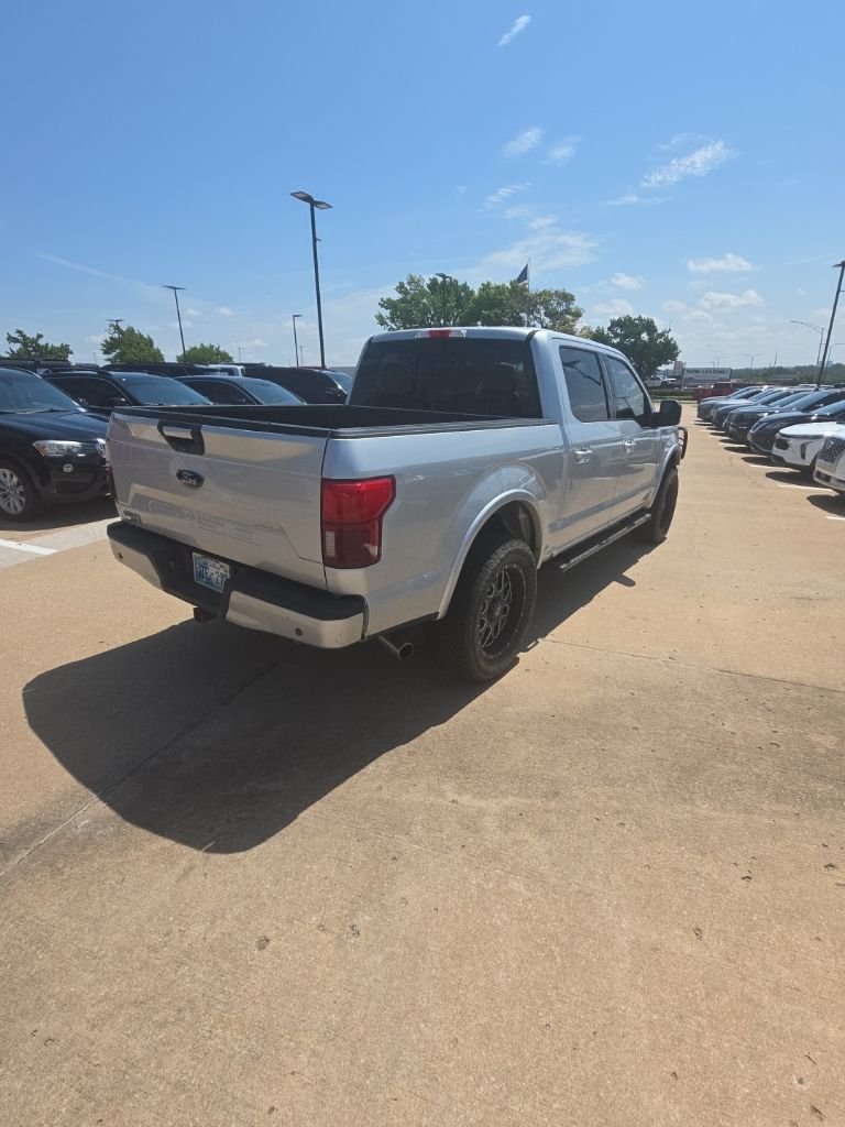 Used 2018 Ingot Silver Ford XLT image 3