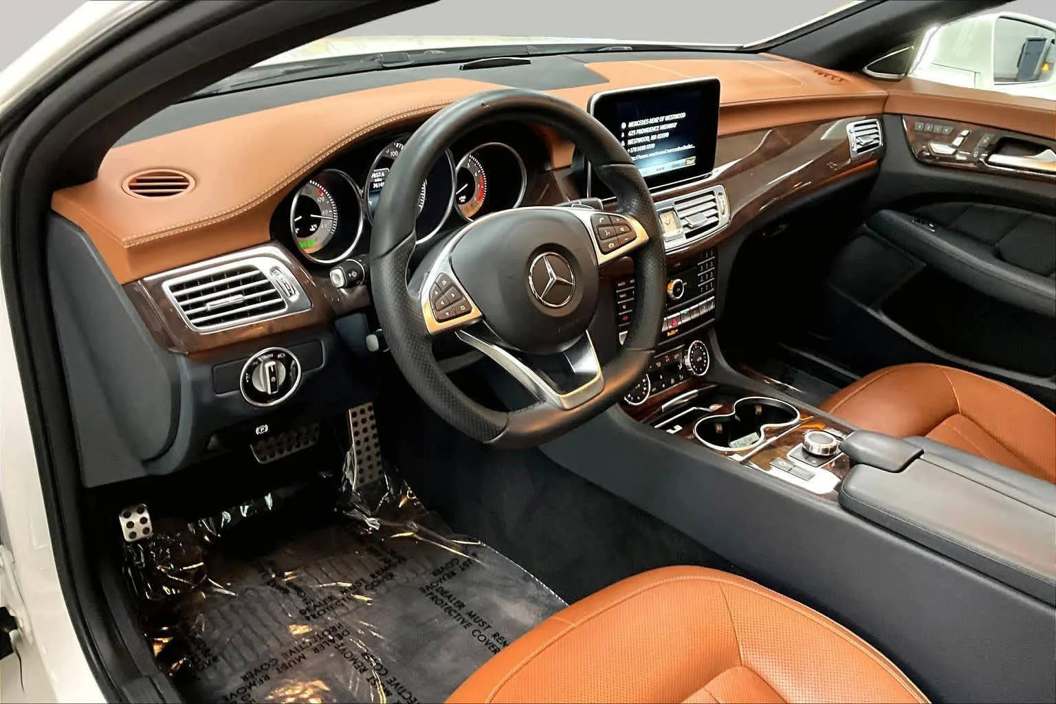 Used 2018 designo Diamond White Metallic Mercedes-Benz CLS 550 image 18