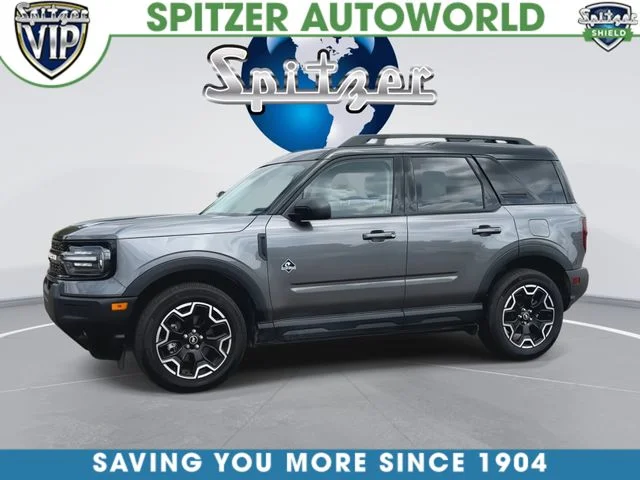 Certified Used 2025 Gray Ford Outer Banks image 4
