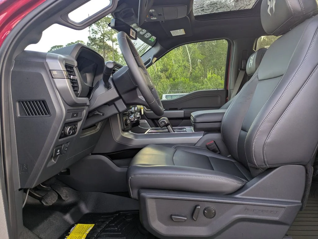 New 2026 Ruby Red Metallic Tinted Clearcoat Ford XLT image 13