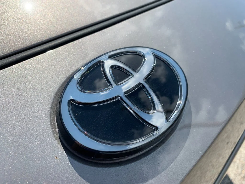 Used 2026  Toyota SE image 36