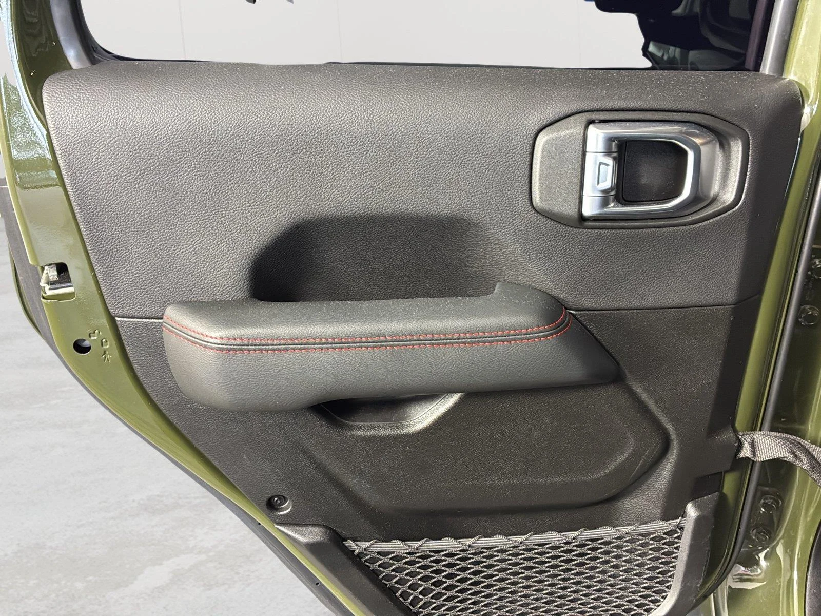 Used 2023 Sarge Green Clearcoat Jeep Rubicon image 21
