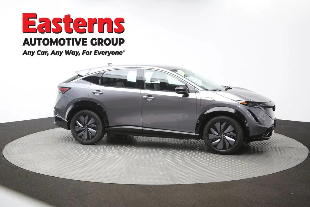 Used 2023 Gray Nissan ENGAGE image 46