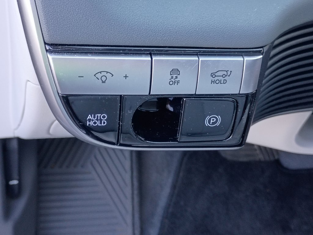 Certified Used 2024 Gray Hyundai Limited image 20