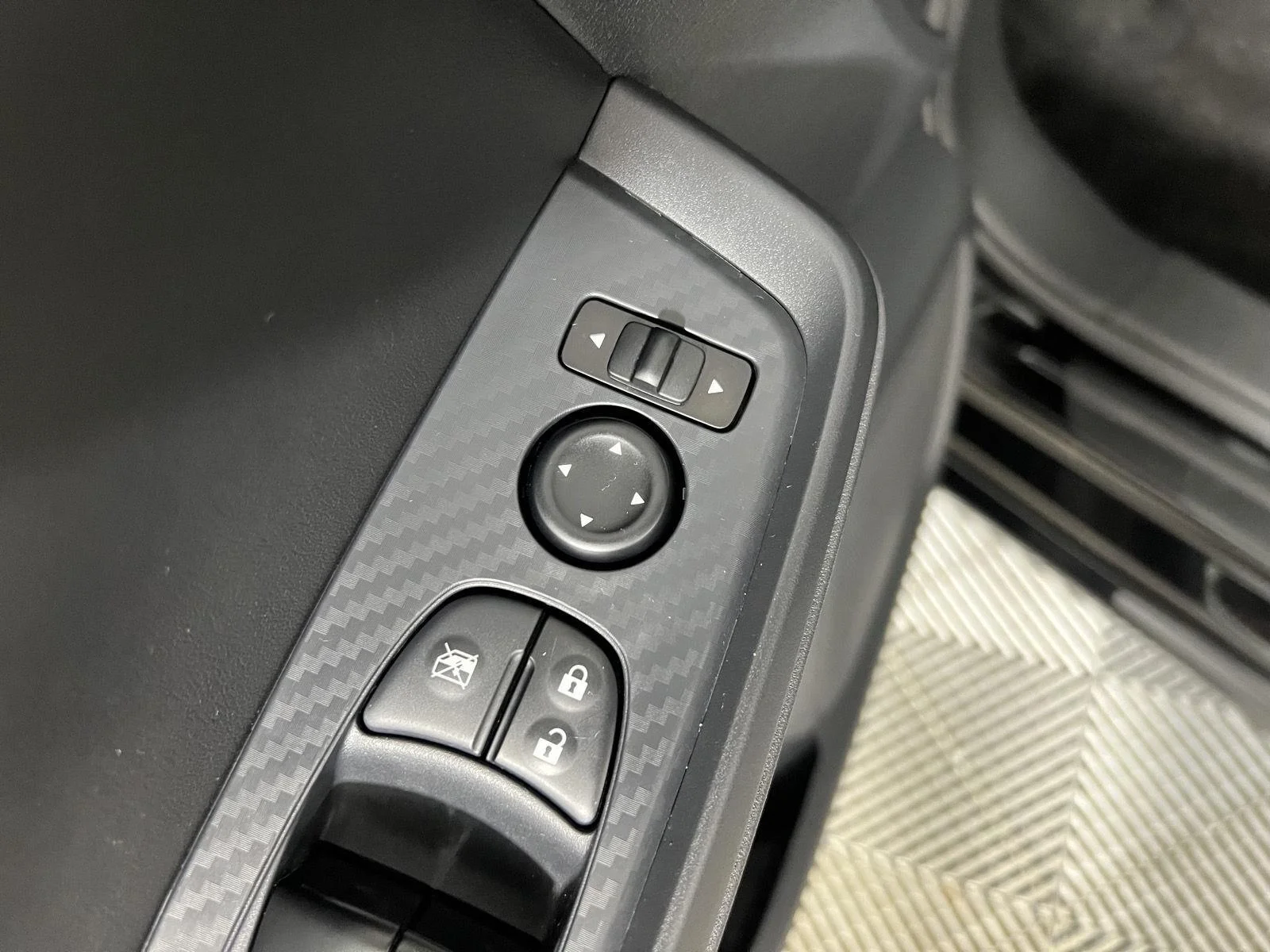 Used 2024 Super Black Nissan SV image 13