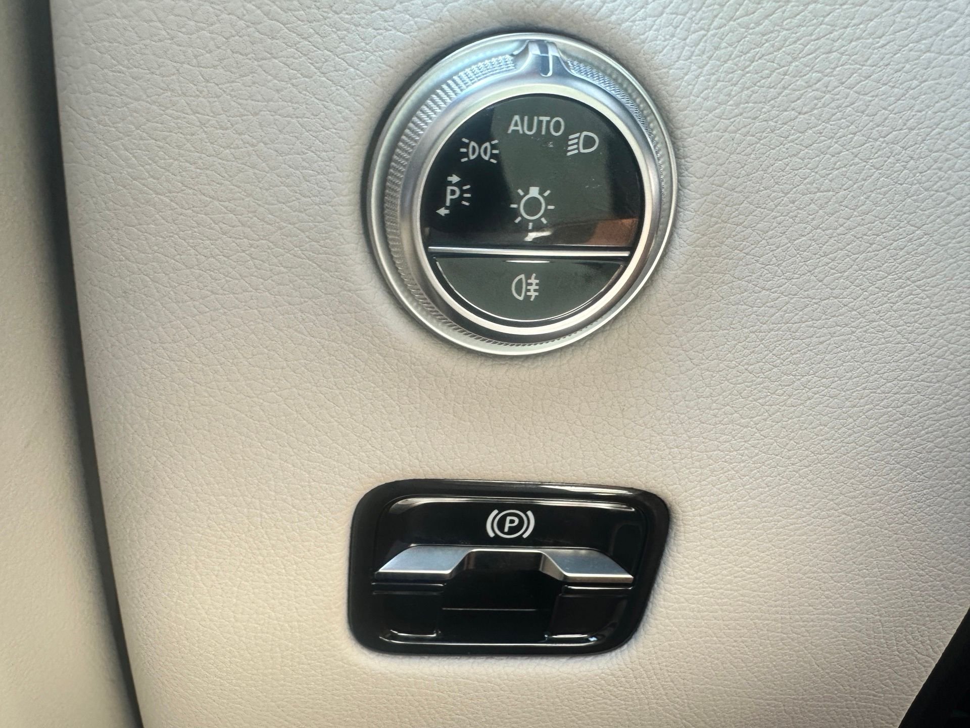 2026 Mercedes-Benz GLC Base - Photo 11