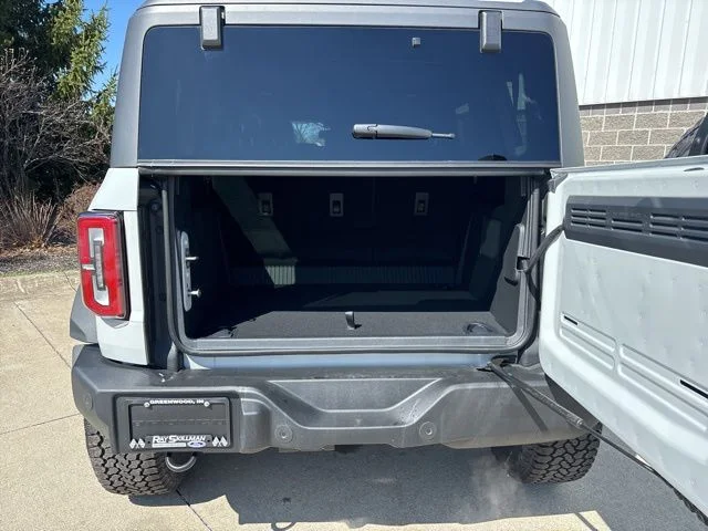 New 2026 Avalanche Ford Outer Banks® image 44