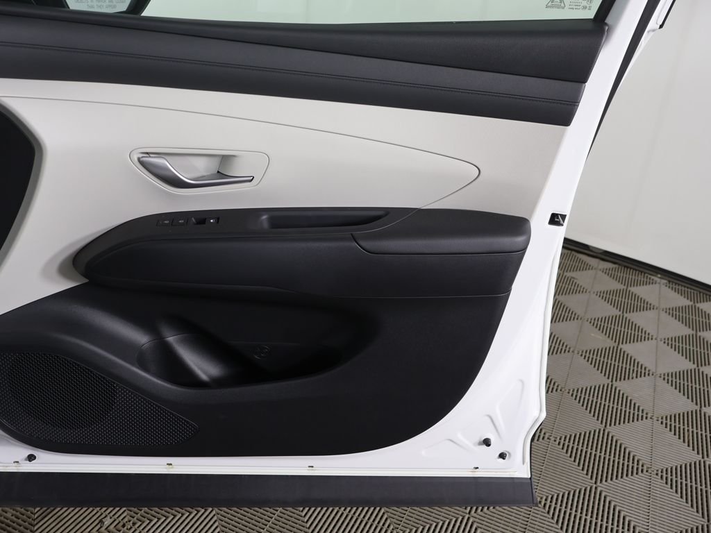 2026 Hyundai Tucson SE - Photo 18