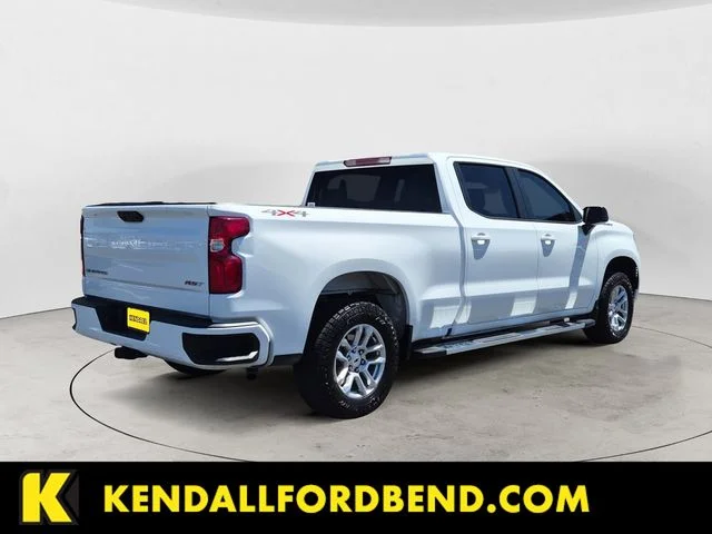 Used 2023 White Chevrolet RST image 5