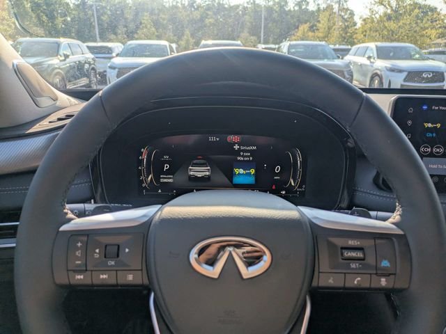 New 2027 MINERAL BLACK INFINITI Luxe FWD image 31