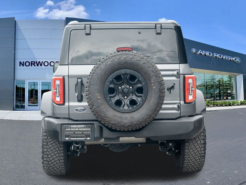 Used 2024 Gray Ford Wildtrak image 5
