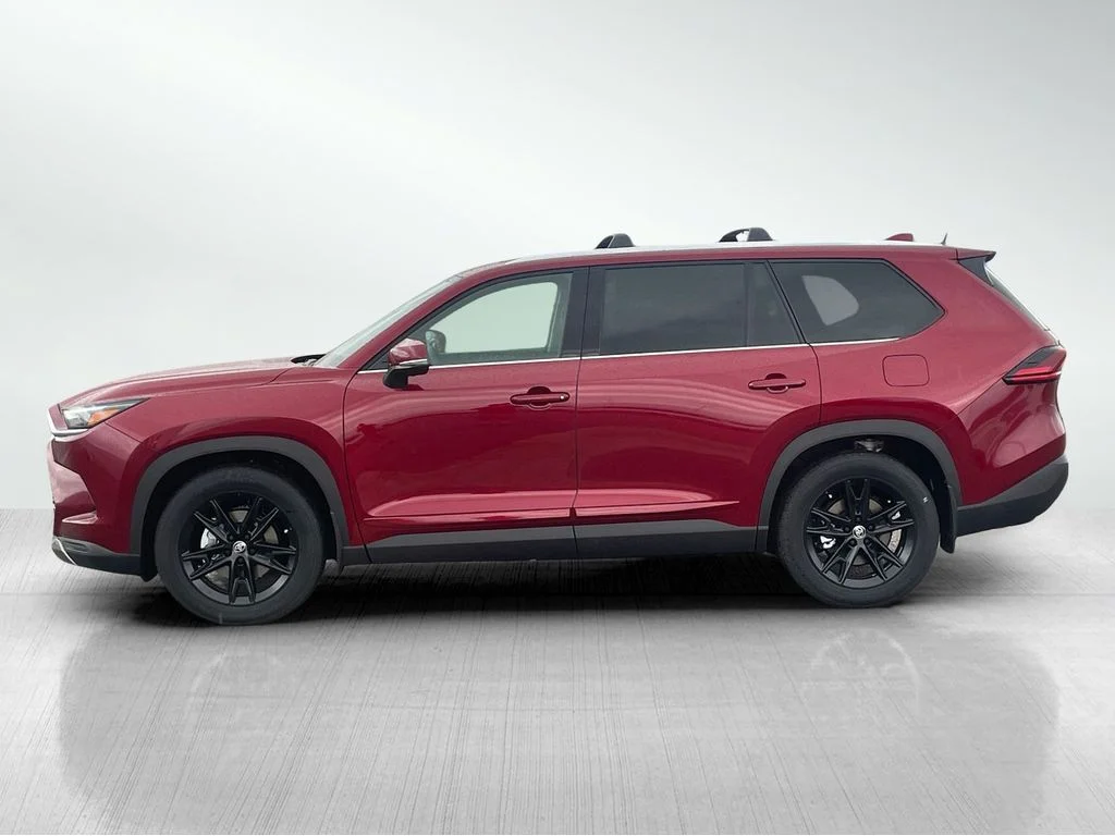 New 2026 Ruby Flare Pearl Toyota Platinum image 6