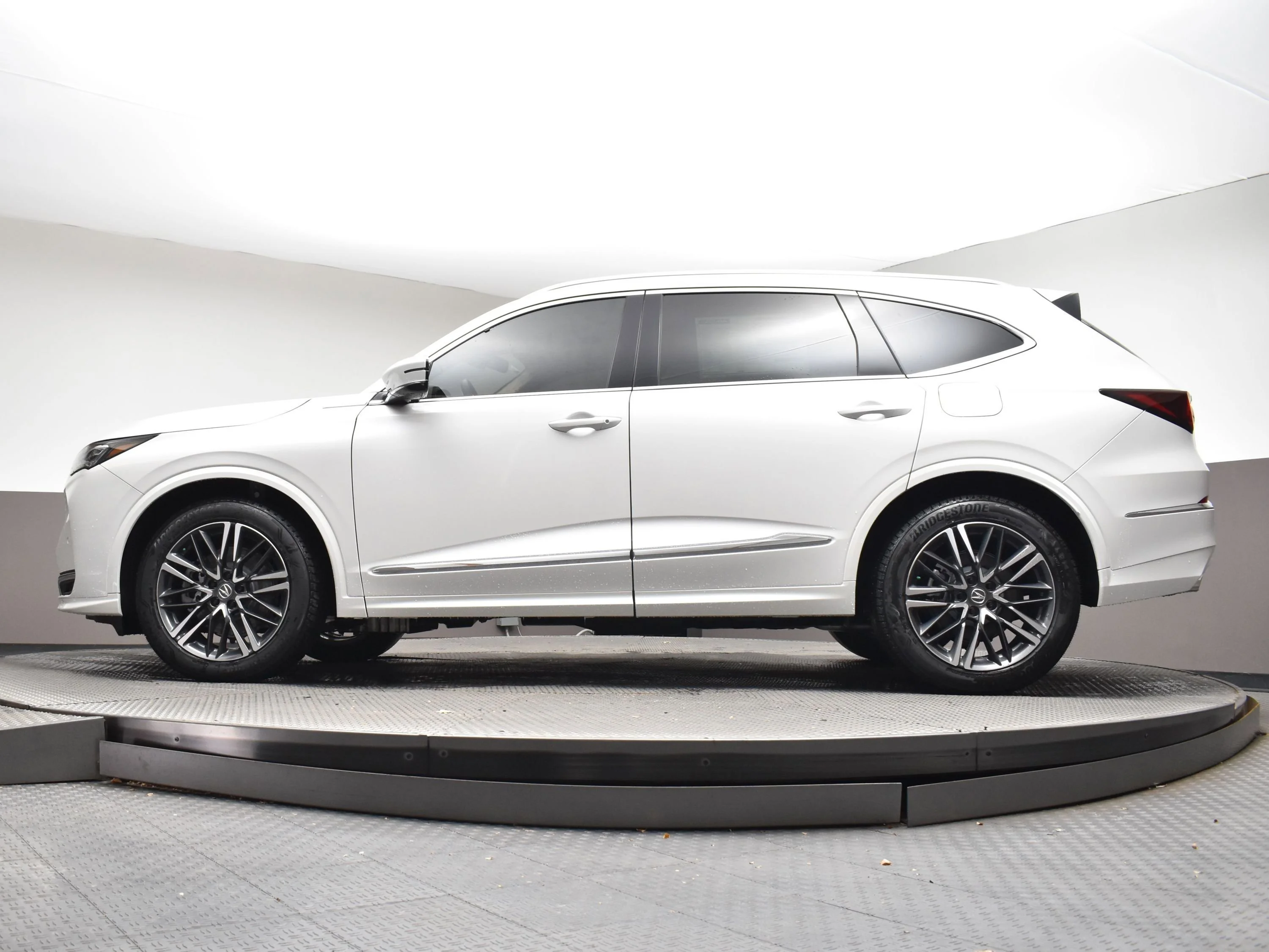 New 2026 White Acura w/Advance Package image 44