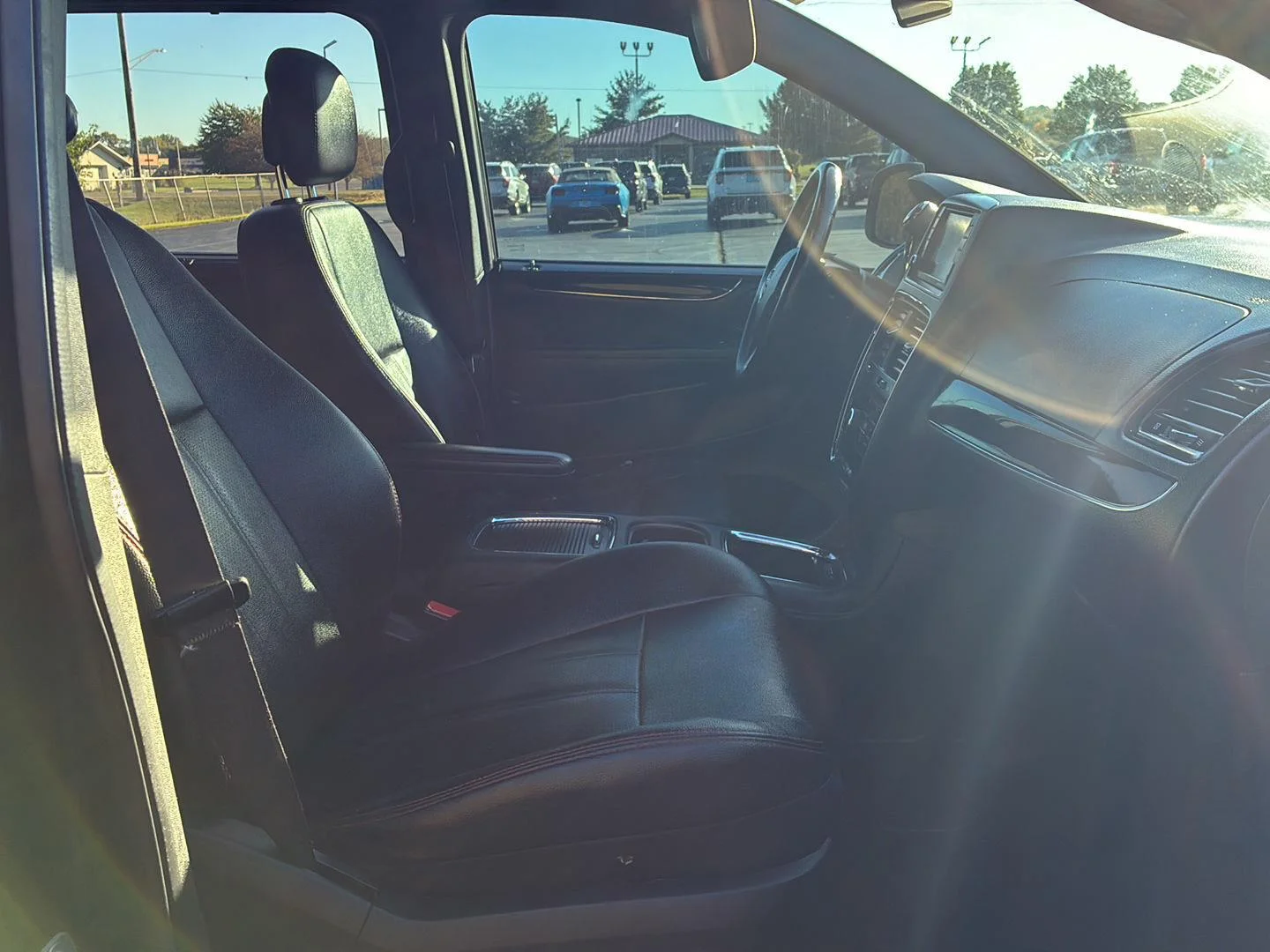 Used 2018 Black Onyx Crystal Pearlcoat Dodge GT image 12