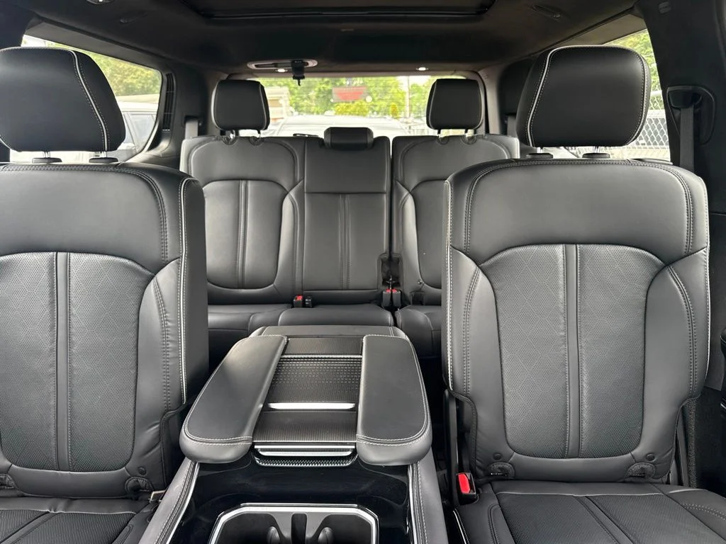 Used 2025 White Jeep Series II image 5