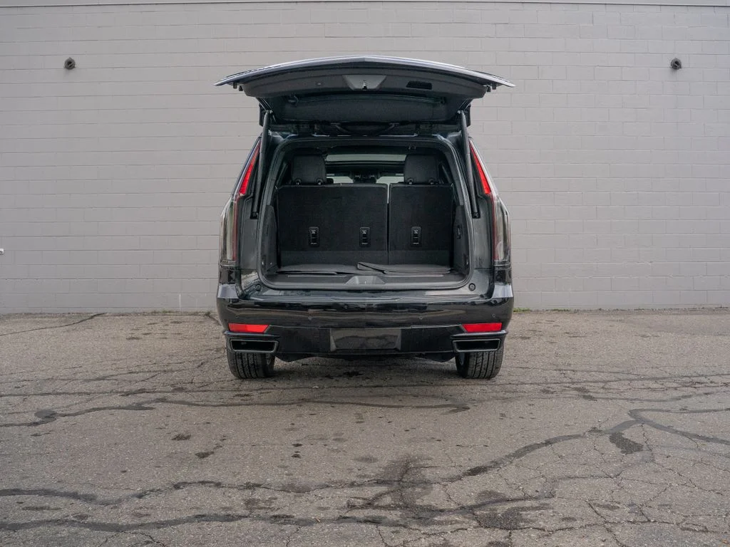 Used 2023 Black Cadillac Sport Platinum image 14