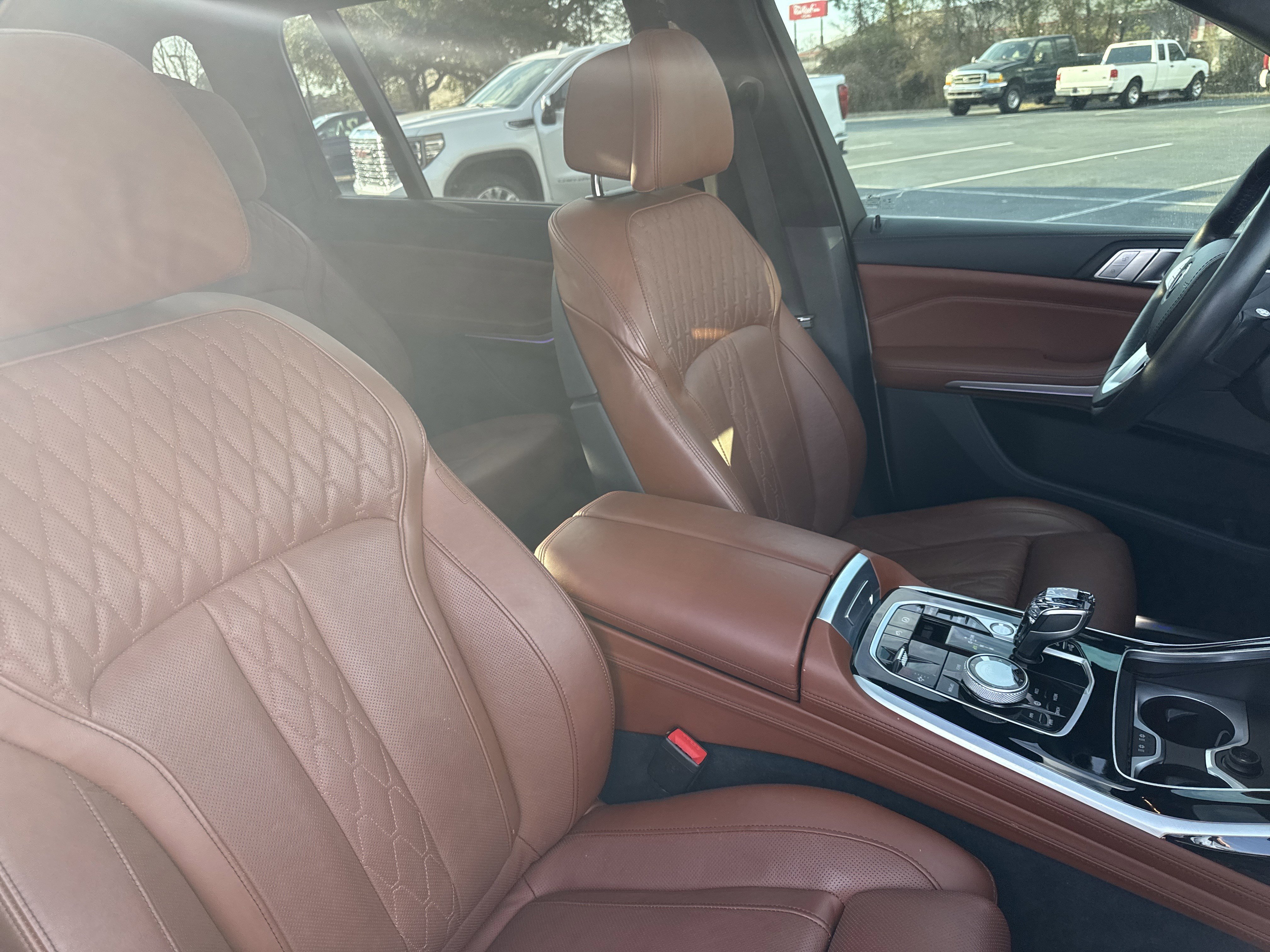 2022 BMW X7 ALPINA XB7 - Photo 40