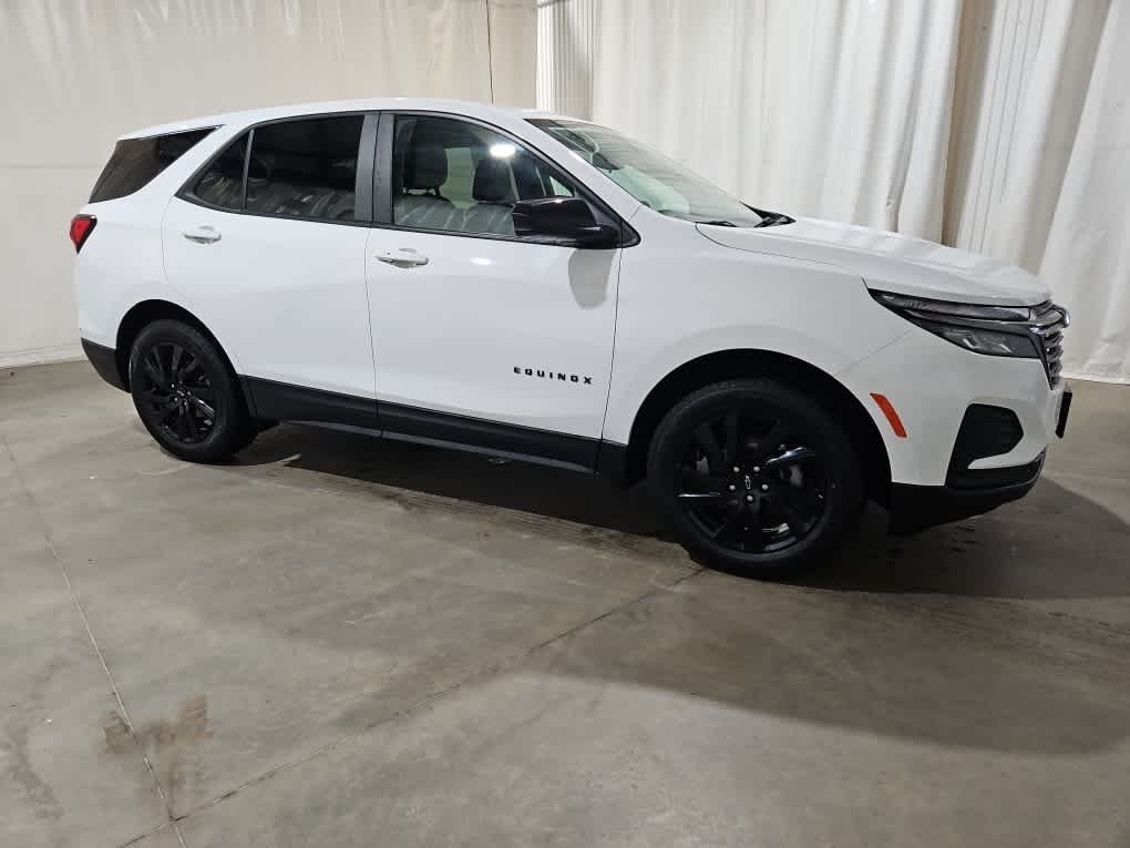 Used 2024 Summit White Chevrolet LS image 5