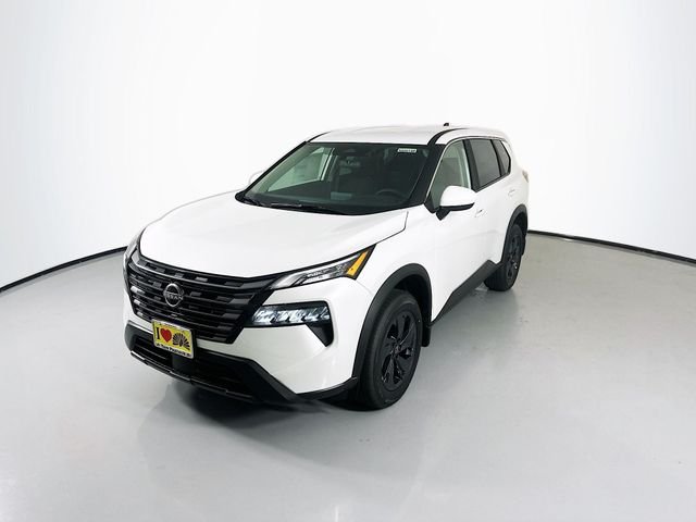 New 2026 Everest White Pearl TriCoat Nissan SV image 3