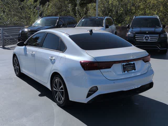 Used 2023 Snow White Pearl Kia LXS image 6