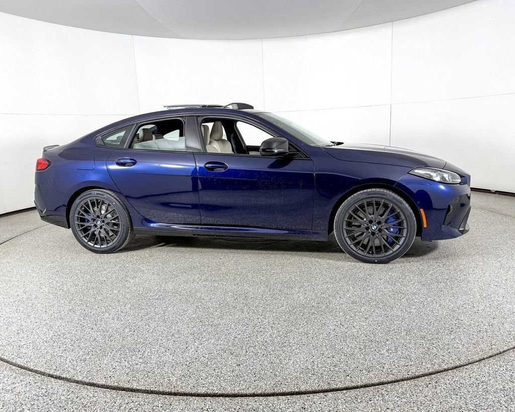 2025 BMW 2 Series M235 - Photo 10