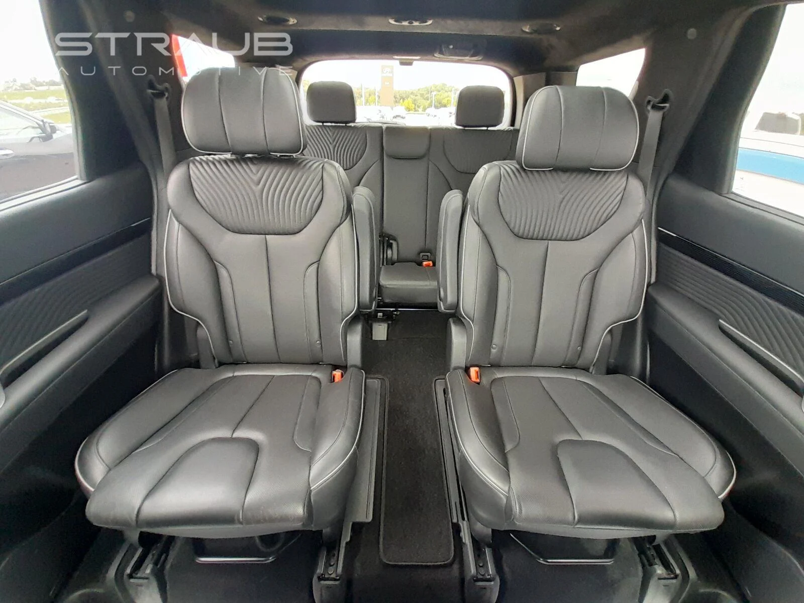 Used 2023 Hyper White Hyundai Calligraphy image 49