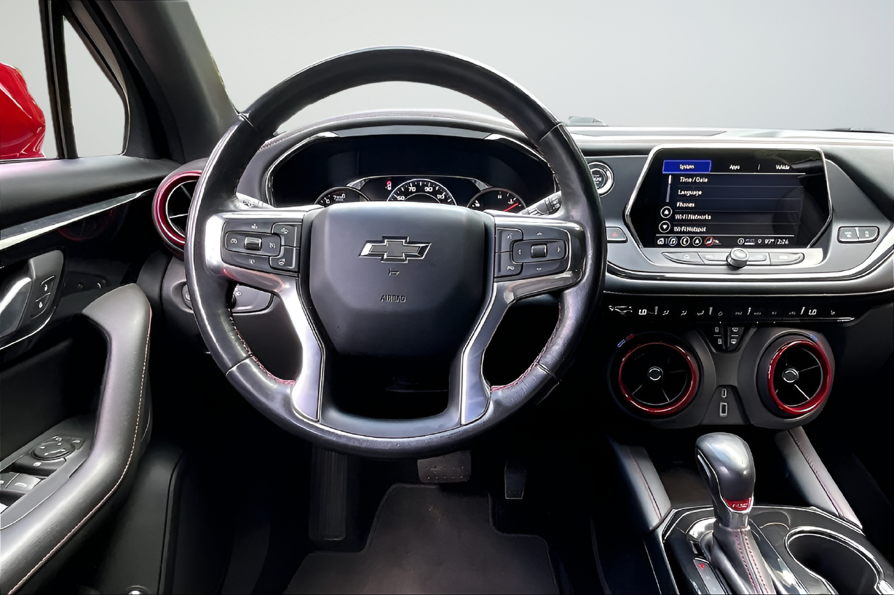 Used 2022 Red Chevrolet RS image 8
