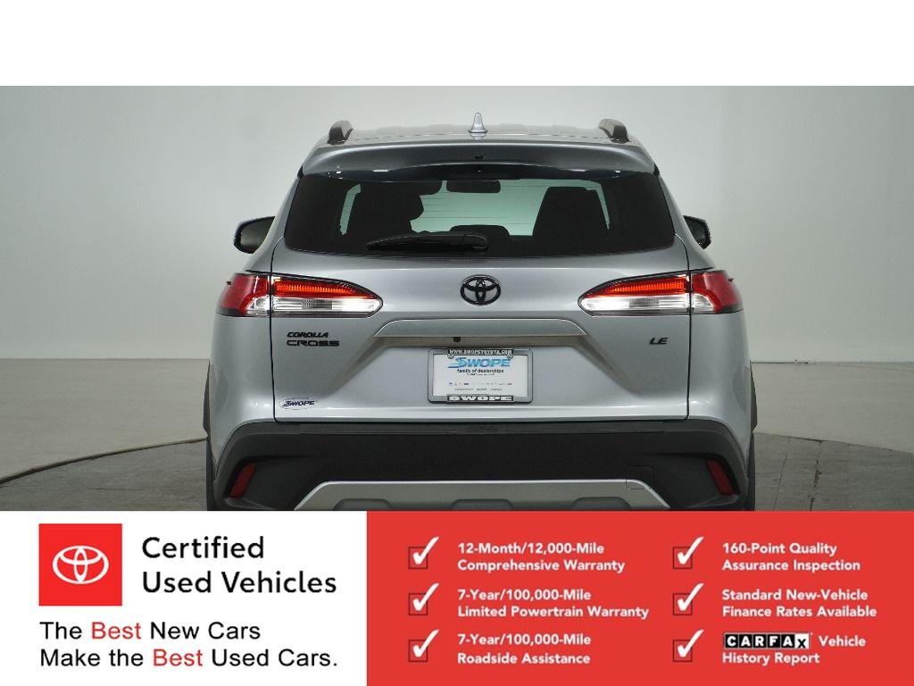 Used 2022 Sonic Silver Toyota LE image 4