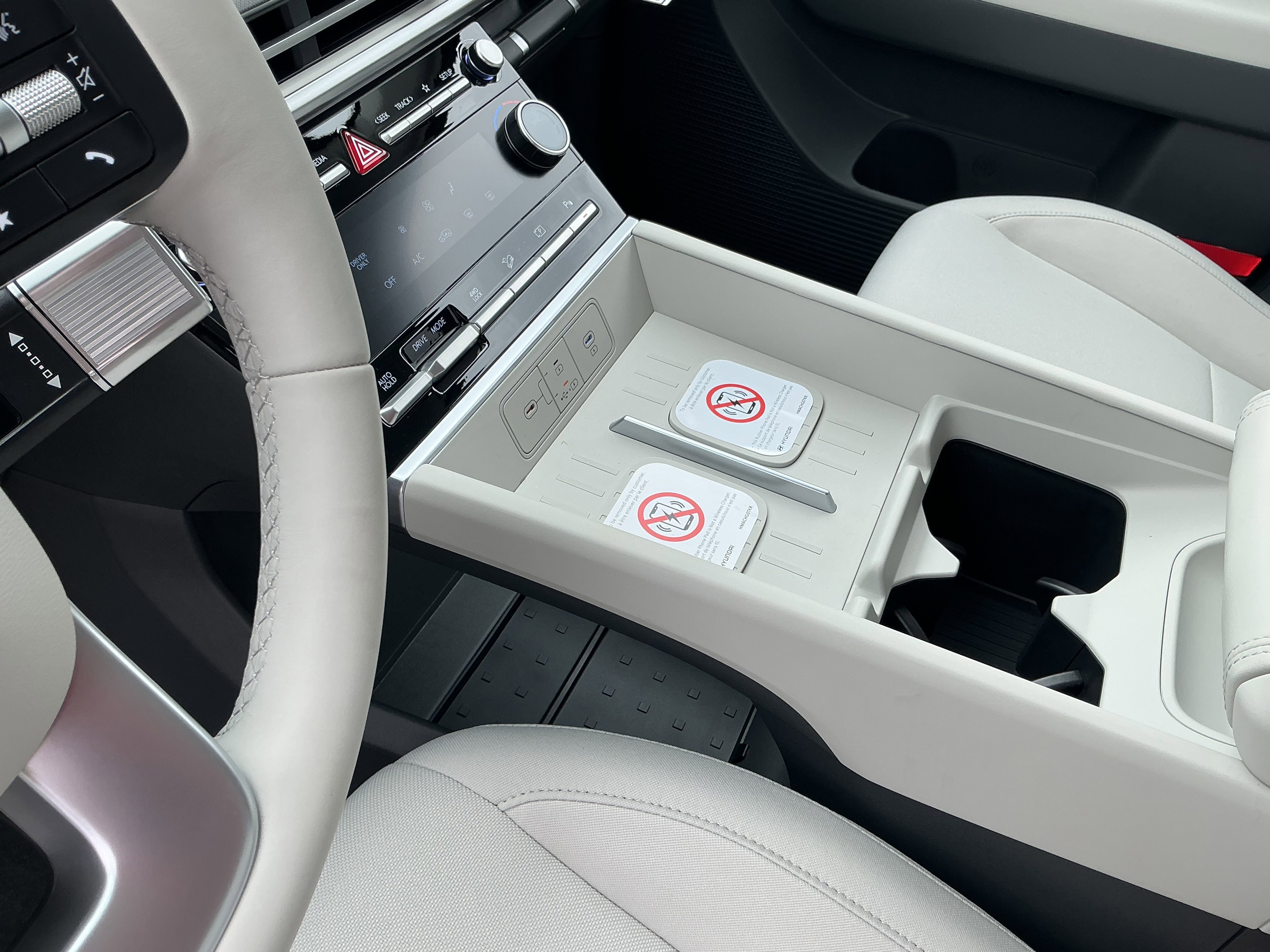 New 2026 Serenity White Hyundai SE image 8