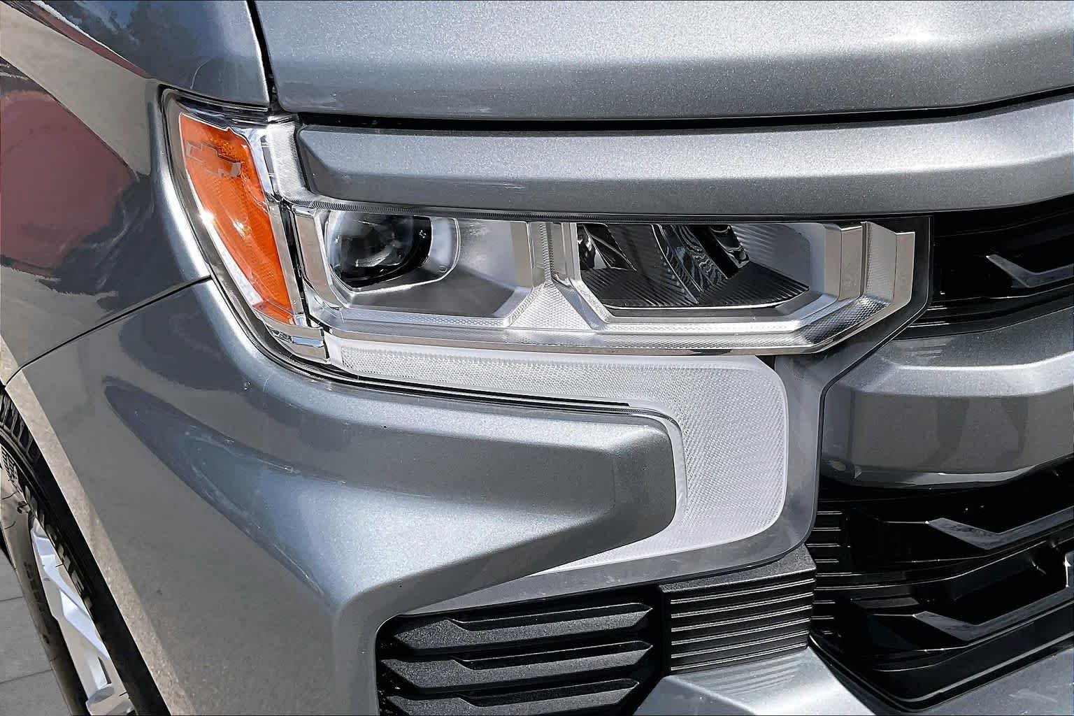 Used 2026 Sterling Gray Metallic Chevrolet RST image 25