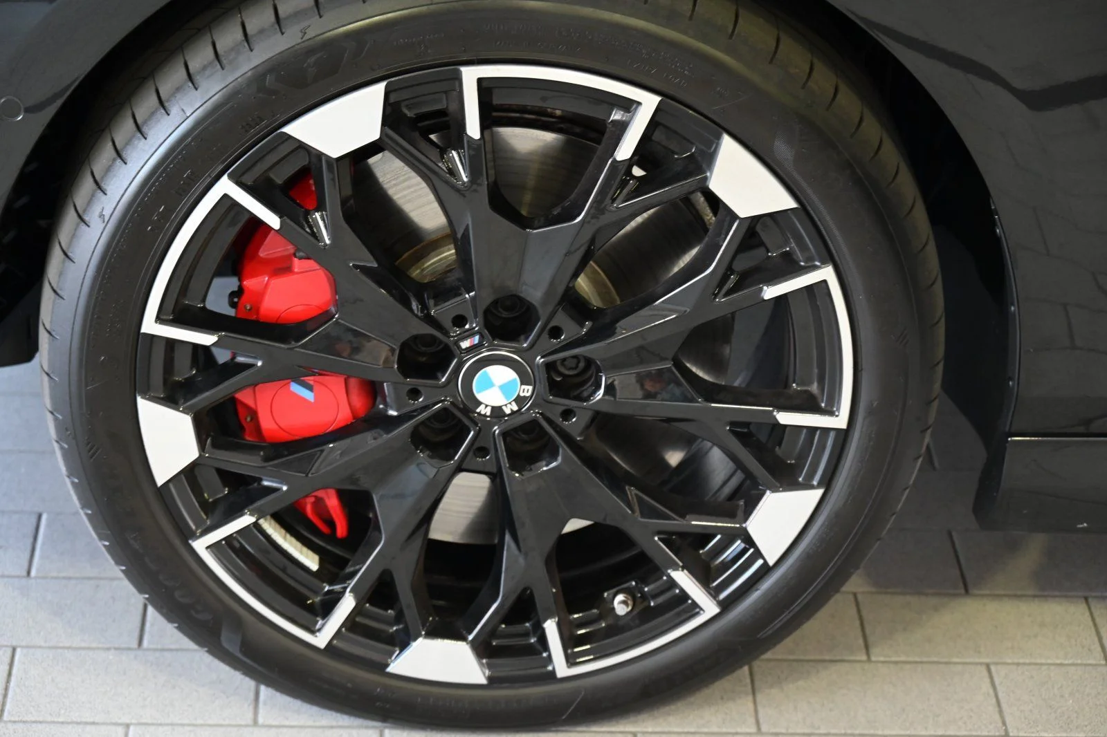 Used 2026 Black Sapphire Metallic BMW M235i xDrive image 21