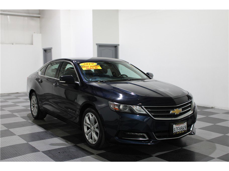 2019 Chevrolet Impala 1LT photo 3