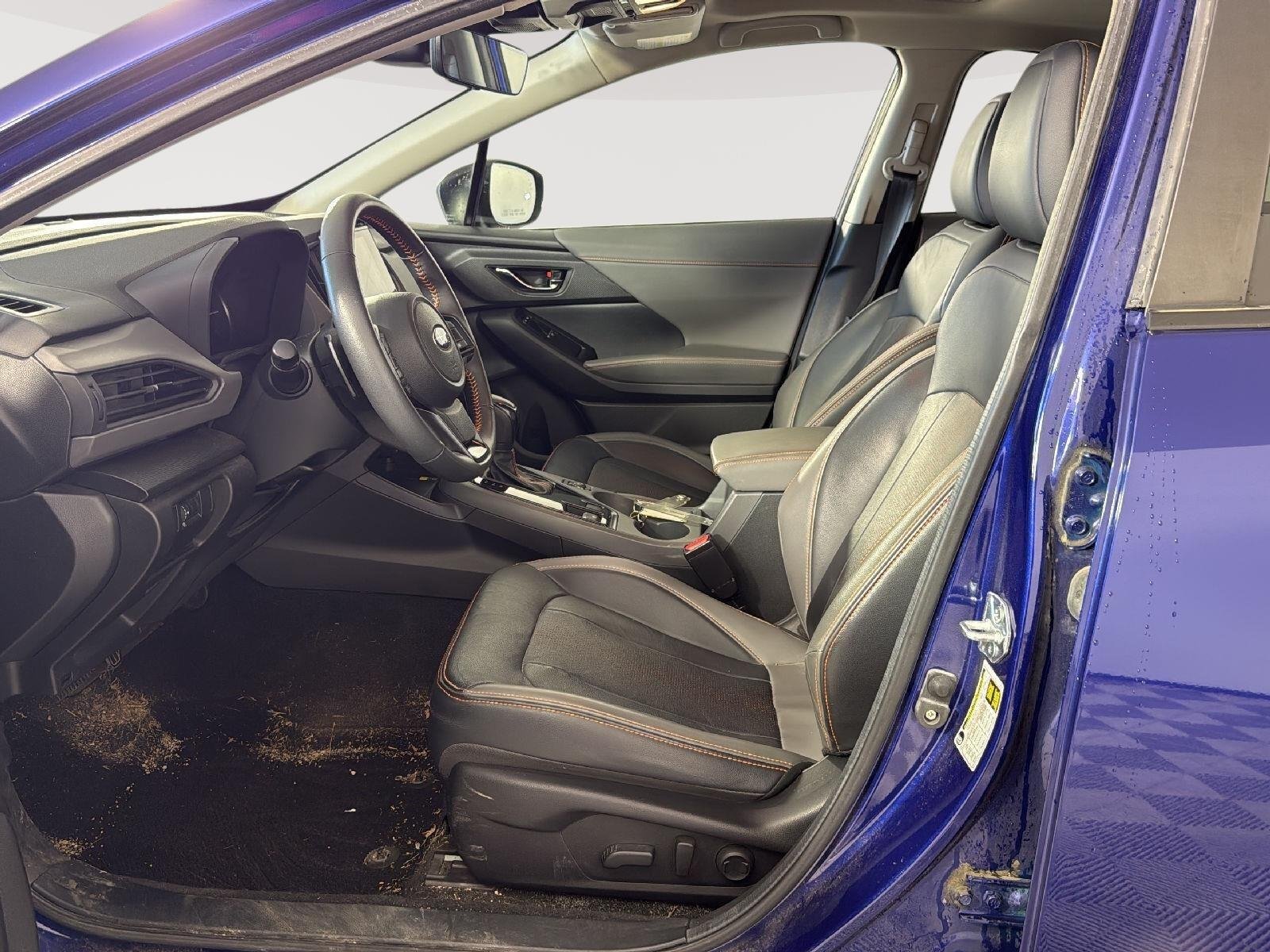 Used 2024 Sapphire Blue Pearl Subaru Limited image 5