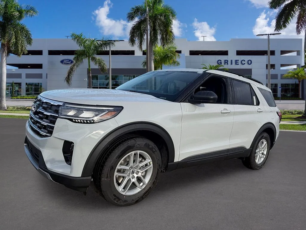 New 2027 White Ford 4DR RWD ACTIVE image 3