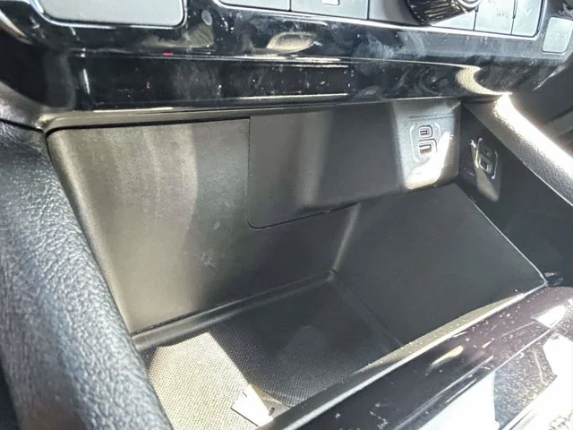 Used 2026 Bright White Clearcoat Jeep Limited image 13