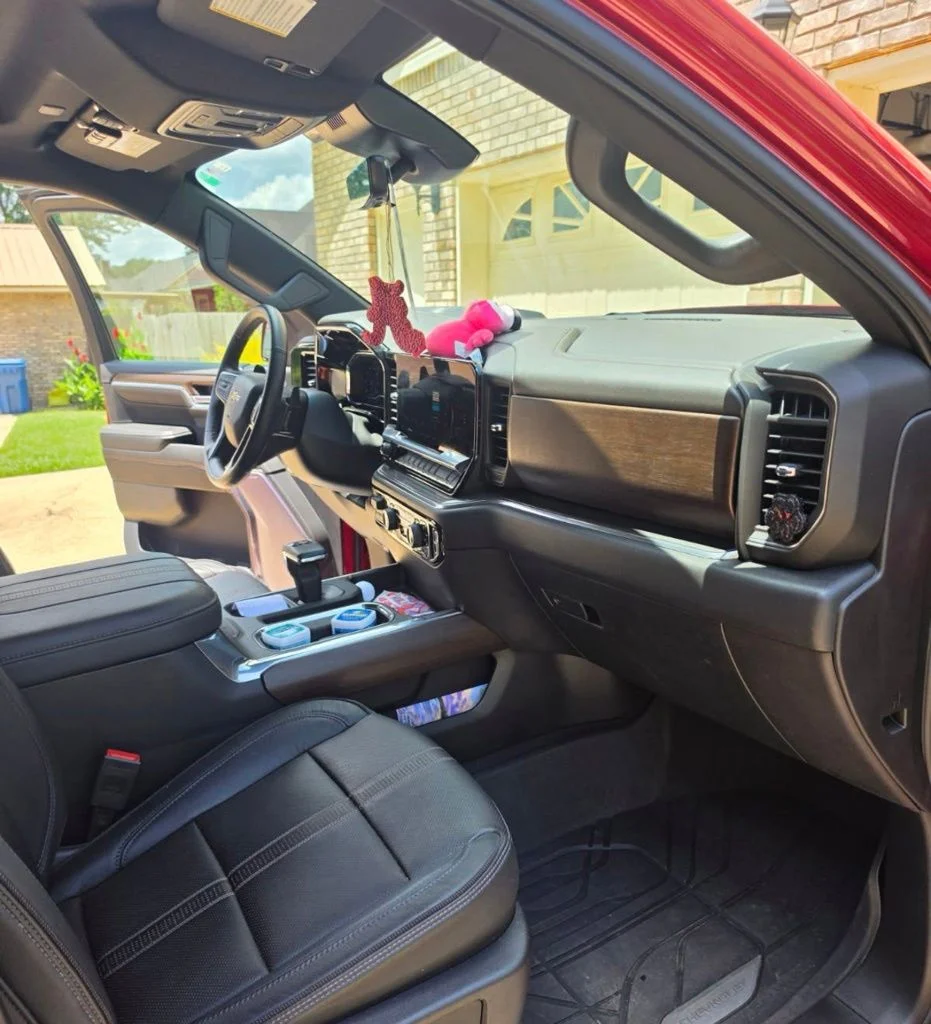 Used 2024 Red Chevrolet High Country image 8