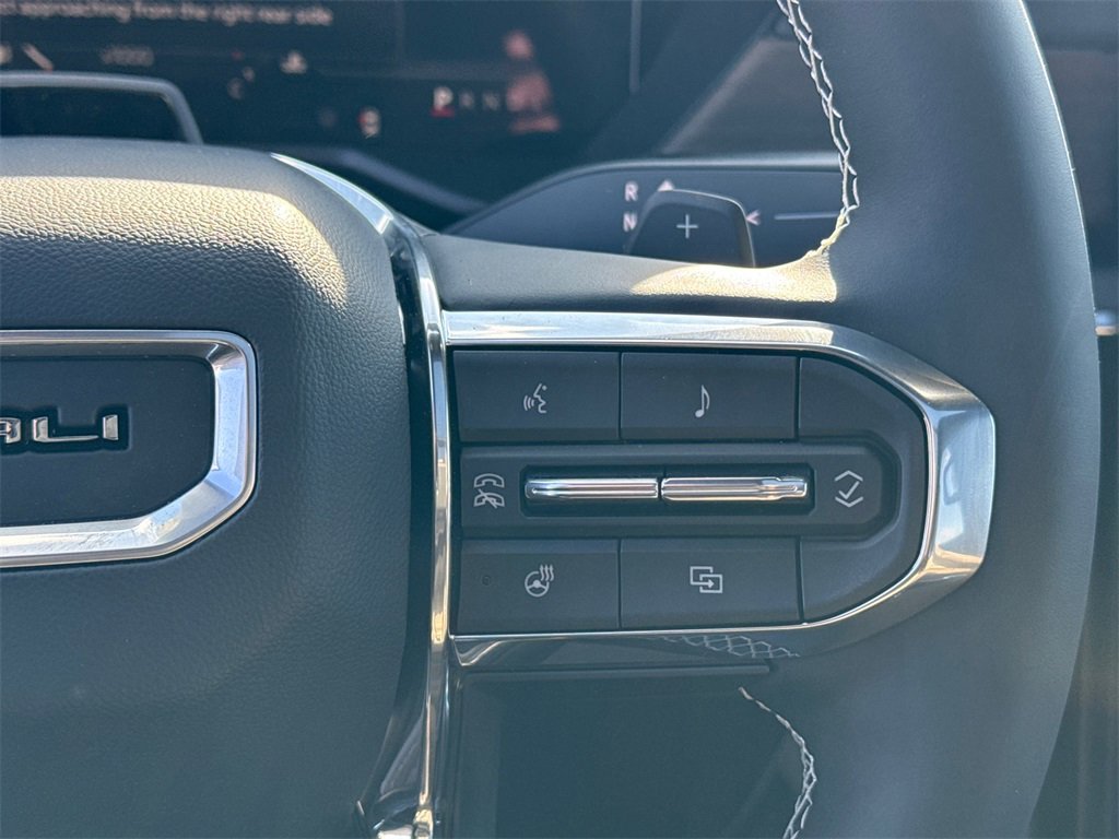 2026 GMC ACADIA - Image 20