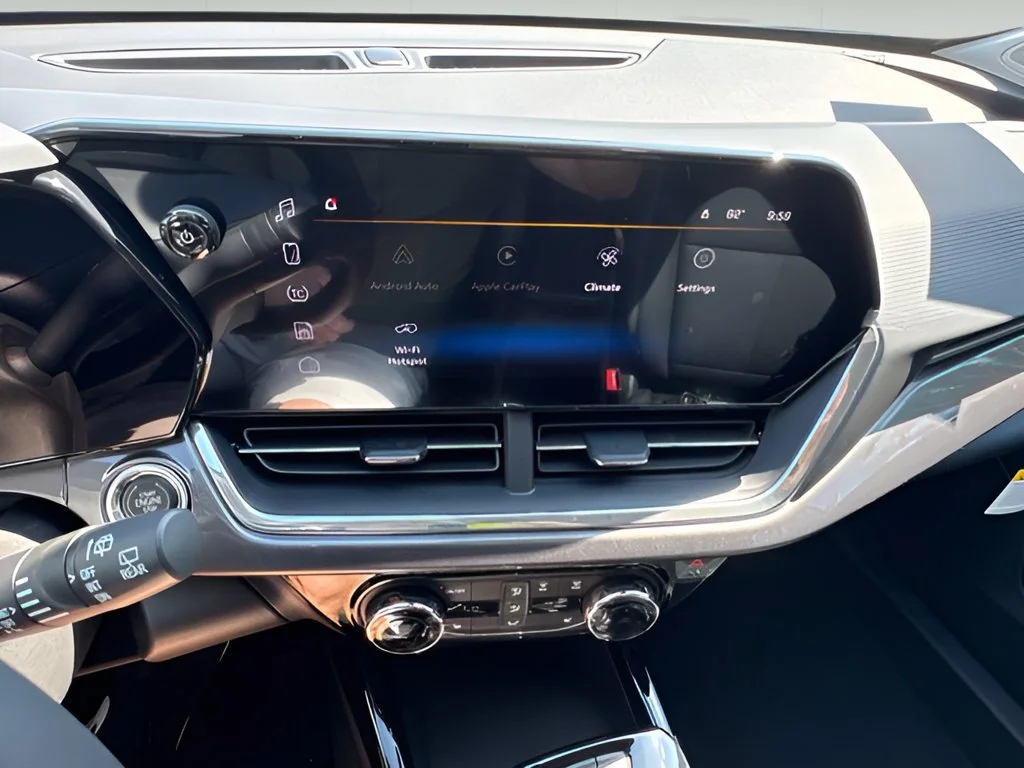 New 2026 Mosaic Black Metallic Chevrolet ACTIV image 23