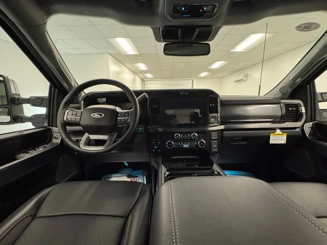 New 2026 Oxford White Ford F-250® Lariat® image 27