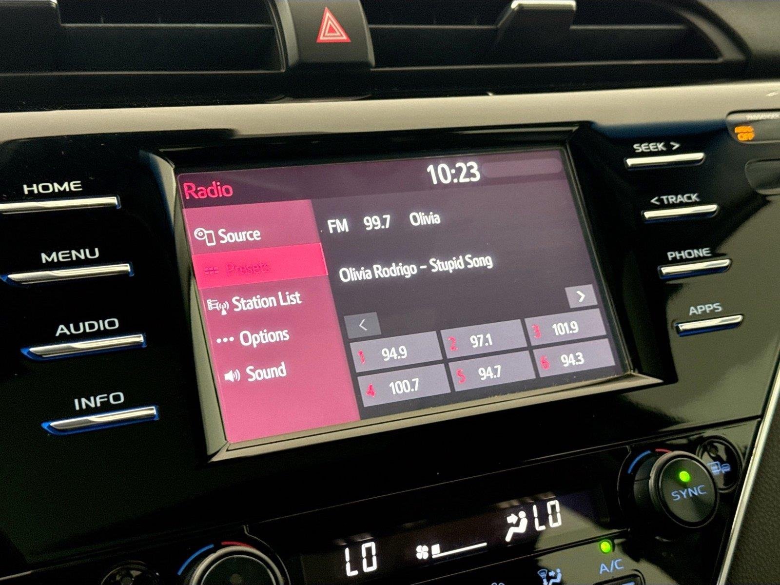 Used 2018 Ruby Flare Pearl Toyota XSE image 24