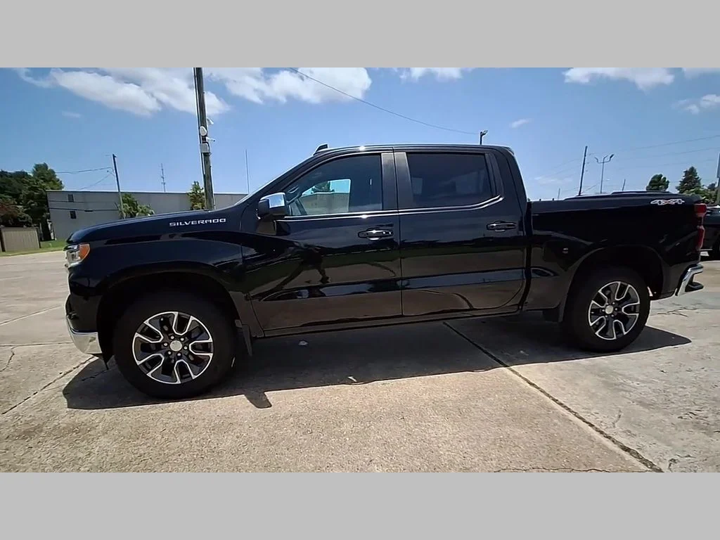 Used 2023 Black Chevrolet LT image 48