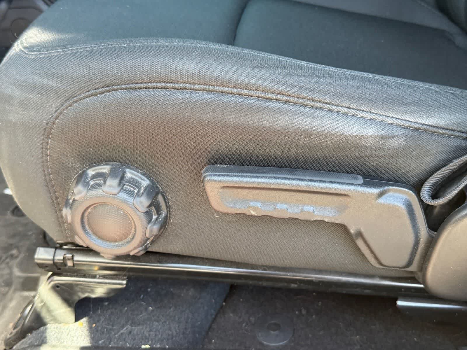 Used 2021 Granite Crystal Metallic Clearcoat Jeep Unlimited Sport S image 9